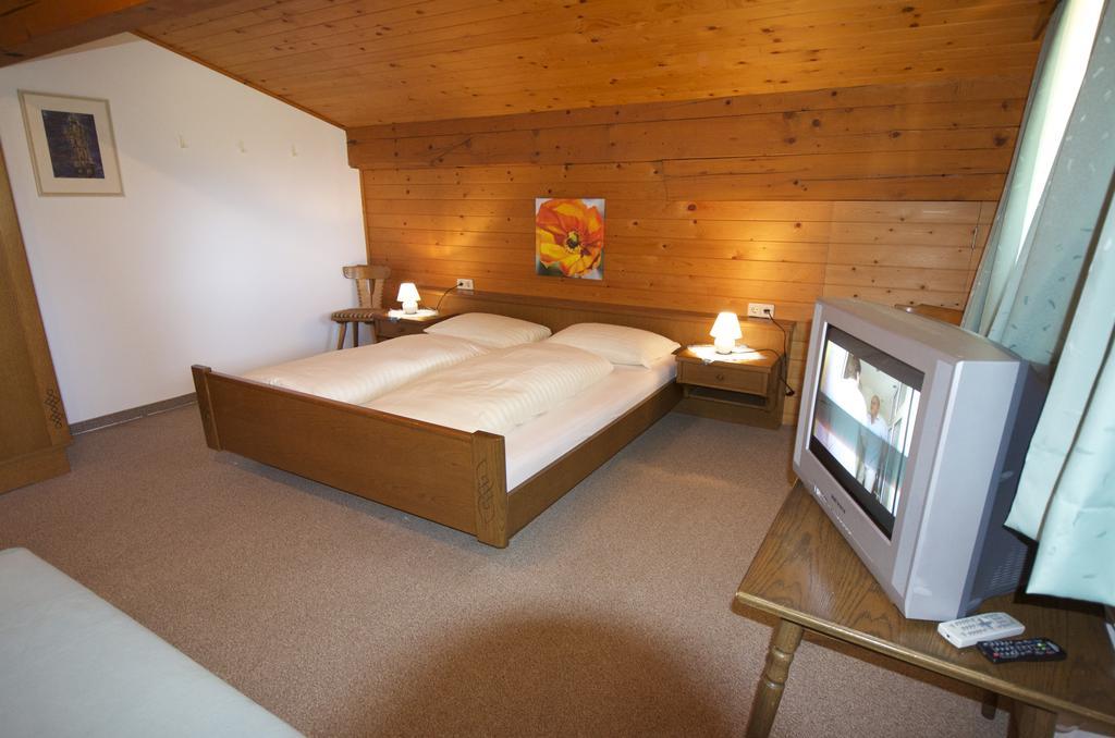 Ferienwohnung Dreiländerhaus Westendorf Zimmer foto